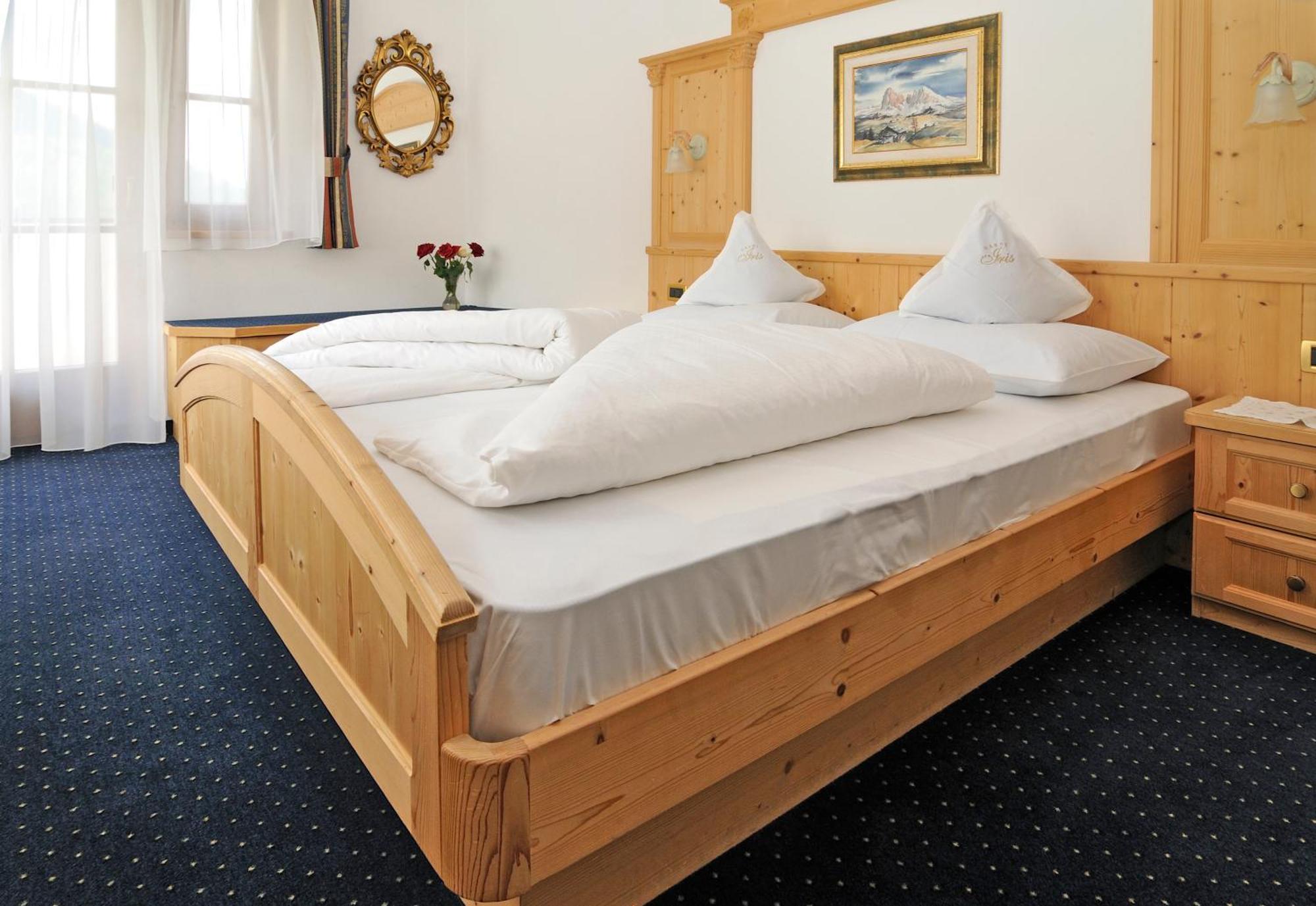 Garni Hotel Iris Sëlva Buitenkant foto